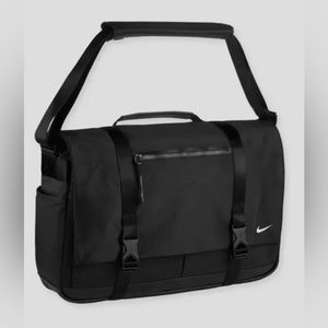 Nike Eugene Elite Messenger Laptop Bag